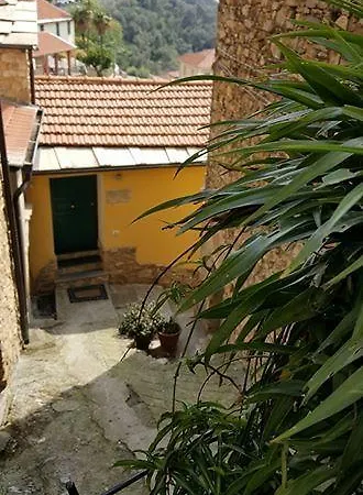 Le Volte Di Pietra Antica * Pietrabruna